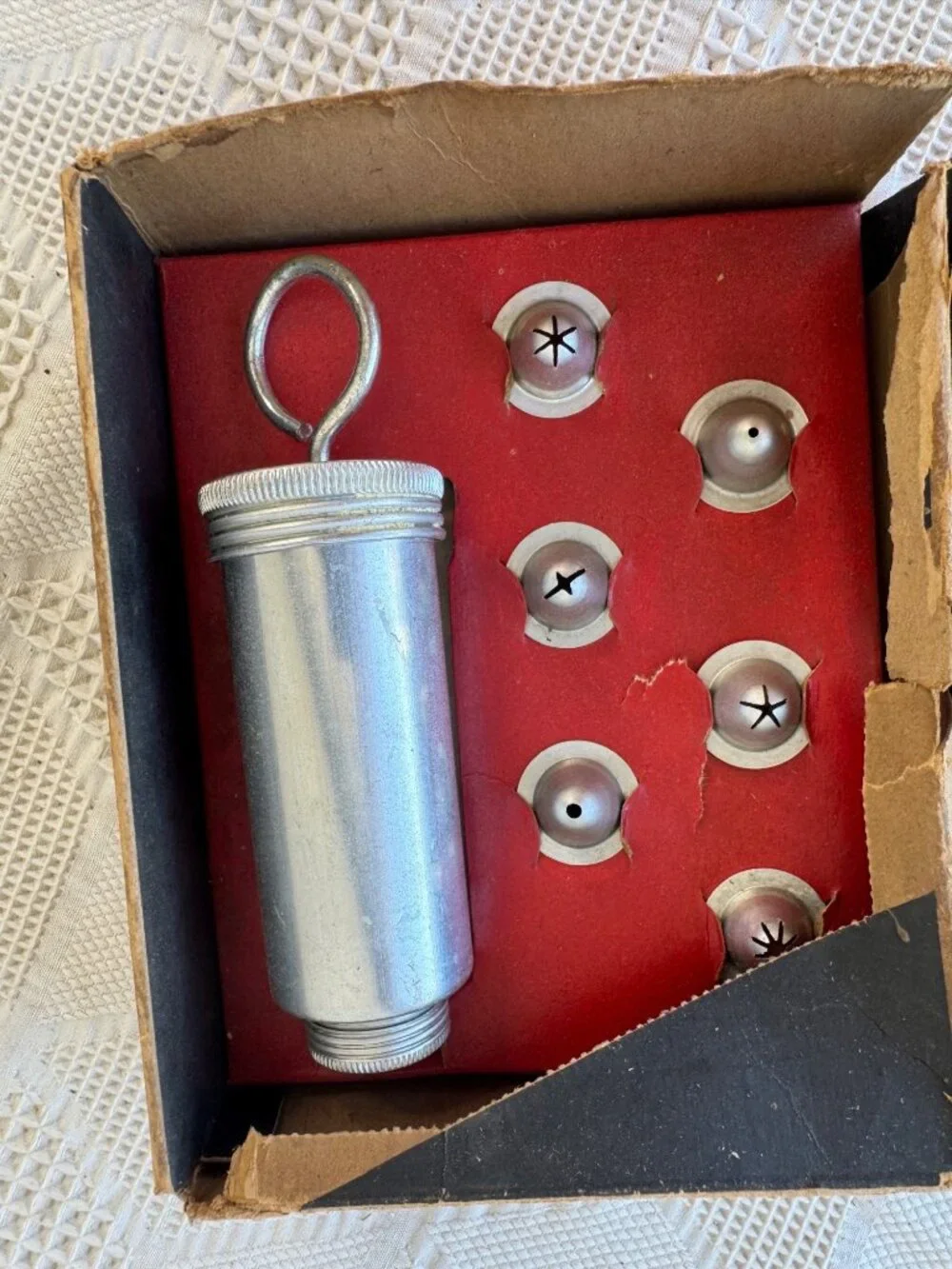 Vintage Aluminum Cake Decorator With Original Box and 6 Interchangeable Tips